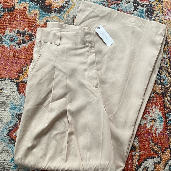 NWT Anthropologie / Amadi Pleated Wide-Leg Pants size Medium in Sand Beige Retro - Picture 6 of 11